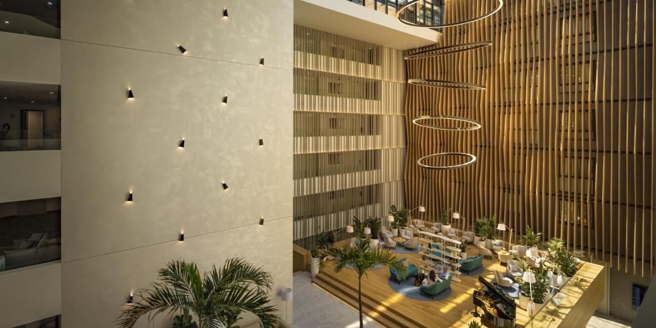 Hotel Aminess Laurel Khalani